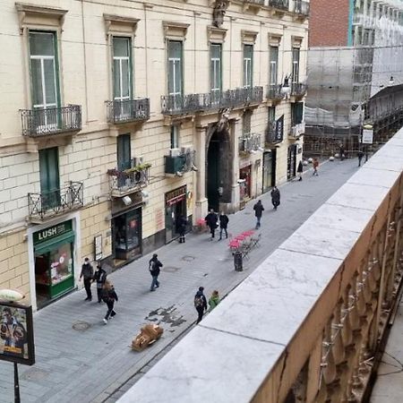 Appartamento Dimora Donn'Alba Napoli Esterno foto