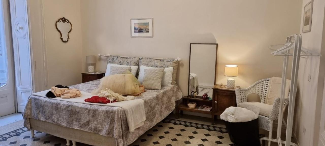 Appartamento Dimora Donn'Alba Napoli Esterno foto